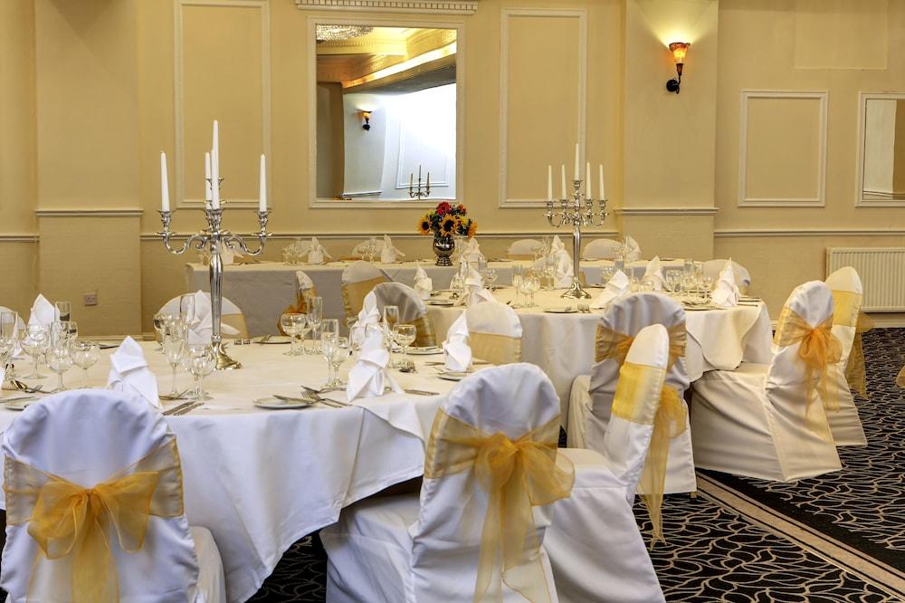 Best Western Rockingham Forest Hotel コービー エクステリア 写真