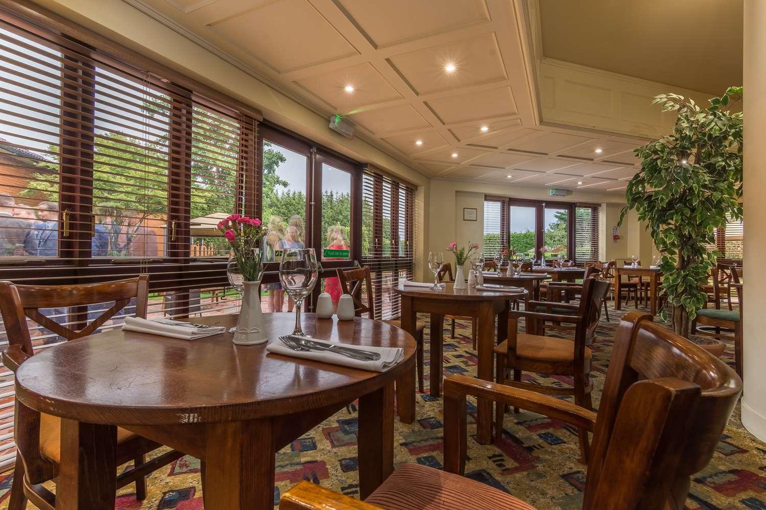 Best Western Rockingham Forest Hotel コービー エクステリア 写真
